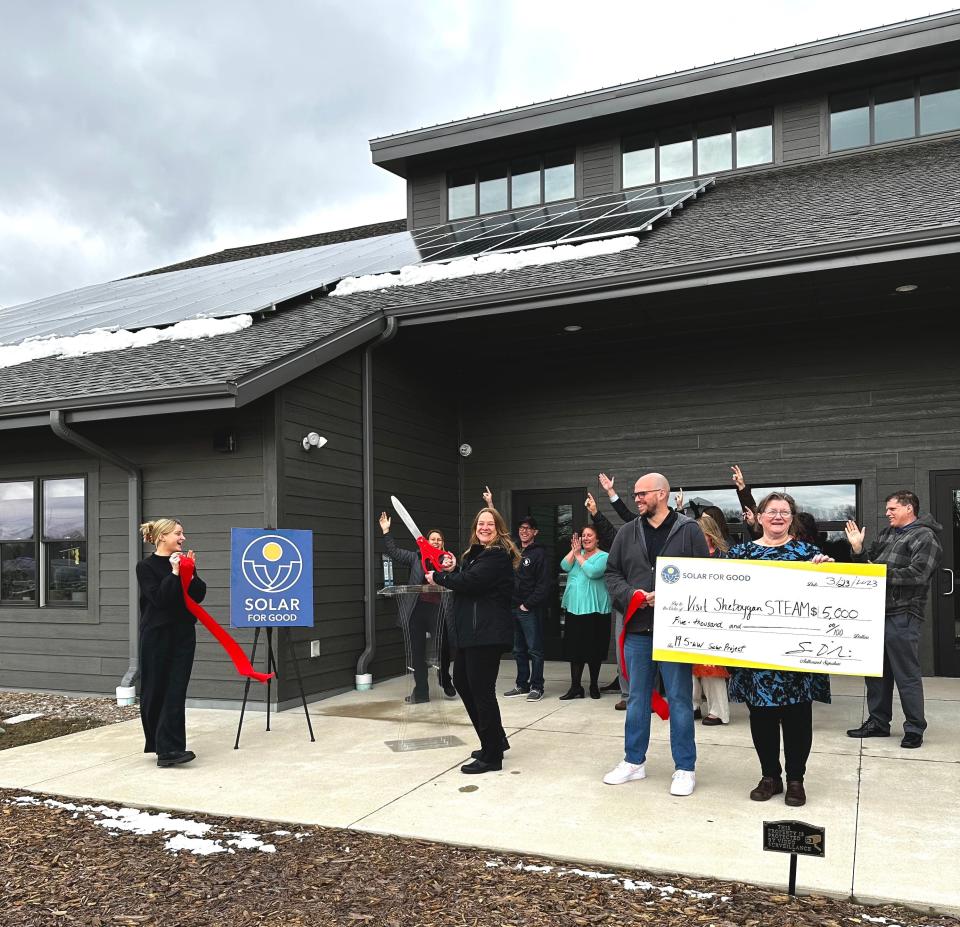 Ribbon is cut on Visit Sheboygan STEAM’s new solar array.