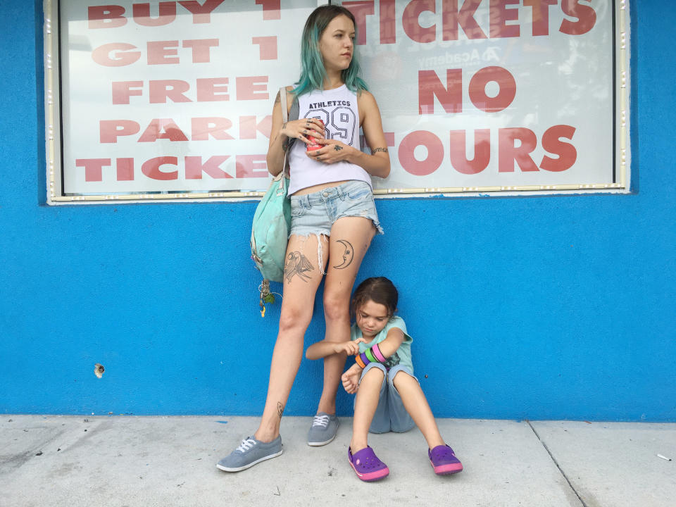 Bria Vinaite and Brooklynn Prince play a mother and daughter in <em>The Florida Project.</em> (Photo: Marc Schmidt/A24/courtesy Everett Collection)