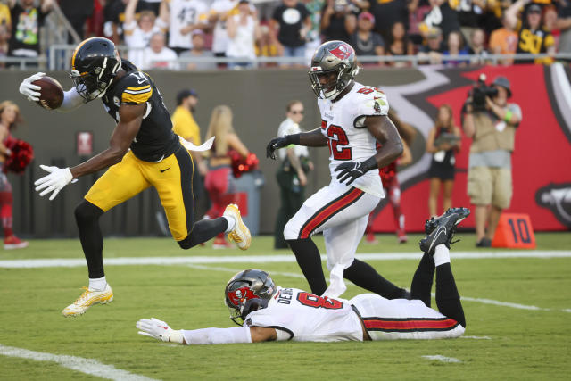 Bucs' inexperienced defense falters in loss to Steelers