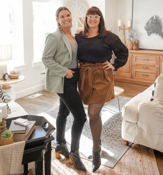 Real estate consultants and twin sisters Leslie Davis and Lyndsay Lamb of HGTV's "Unsellable Houses" will appear at the Home & Garden Show on Feb. 25.