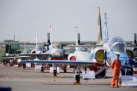 空軍花蓮基地將於23日開放參觀，地面陳展國軍現役各式裝備。（軍聞社記者陳建興攝）