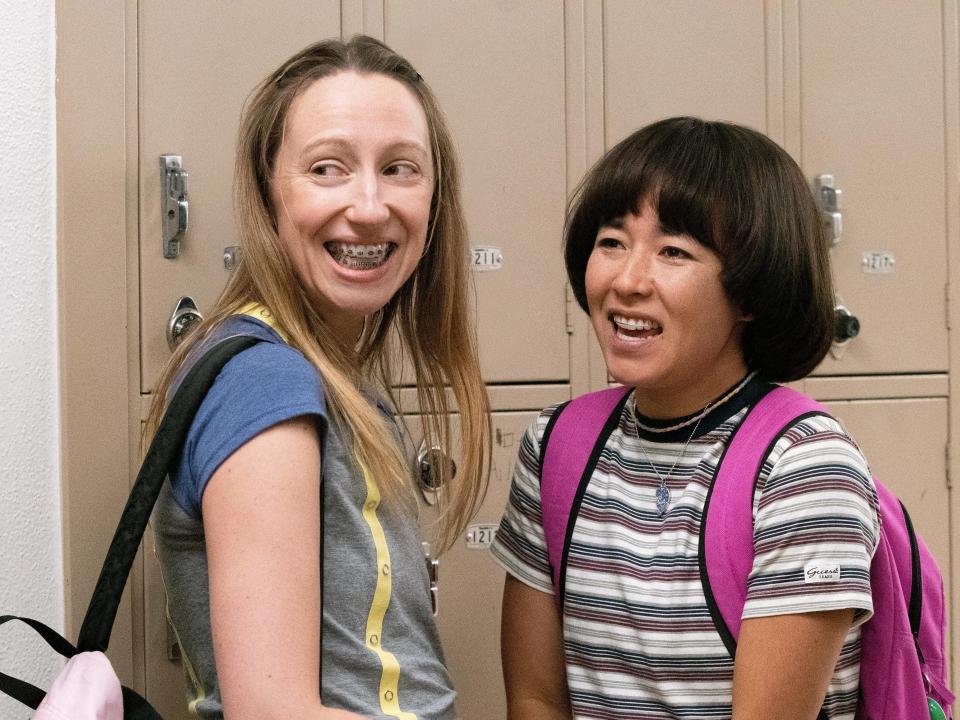 Anna Kone (Anna Konkle) and Maya Ishii-Peters (Maya Erskine) in an episode of Pen15