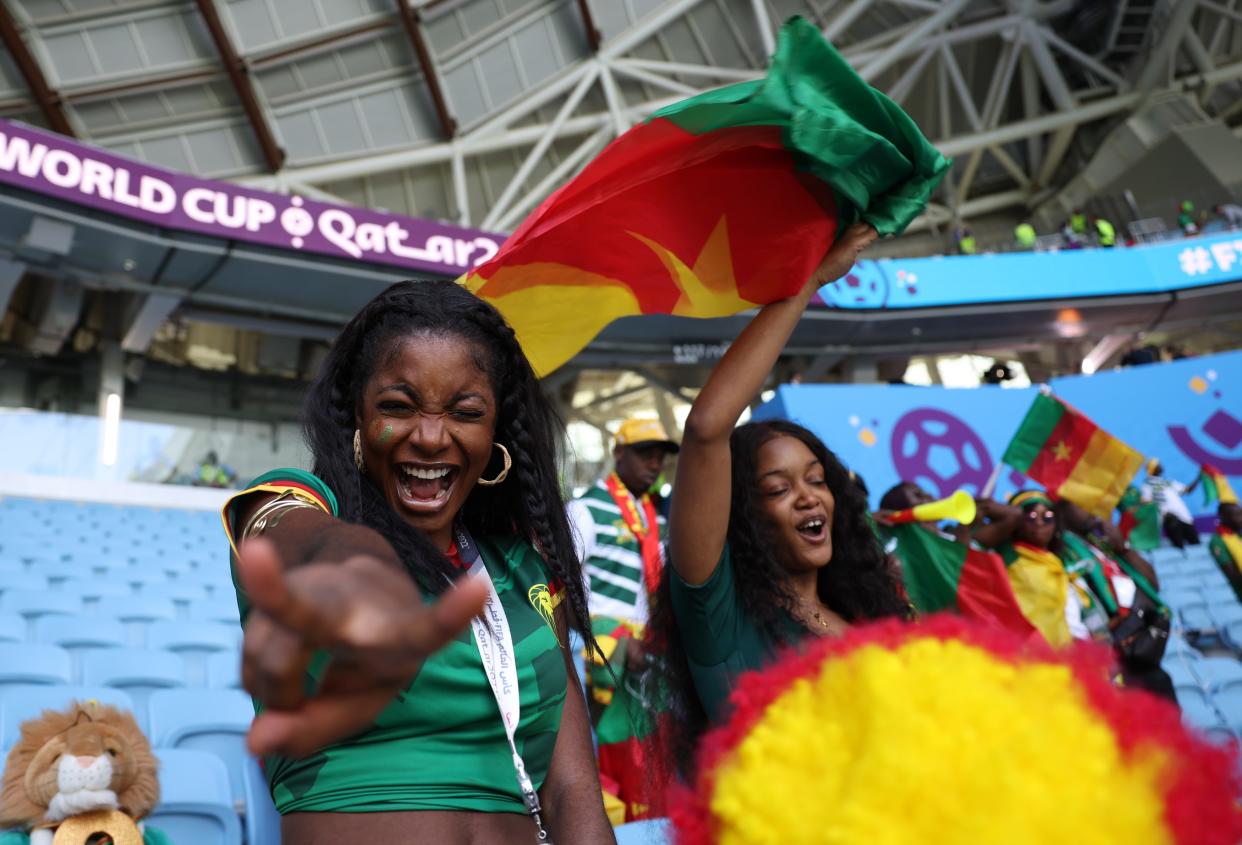 Los aficionados de Camerún se mantienen muy activos en Qatar (Foto de: Jia Haocheng/Xinhua via Getty Images)