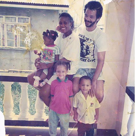 <p>Rorrey Fenty/Instagram</p> Rihanna with her parents and siblings as a child