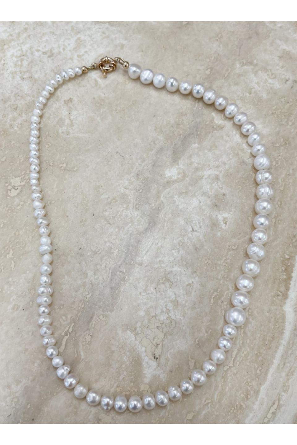 Bright Idea Pearl Necklace