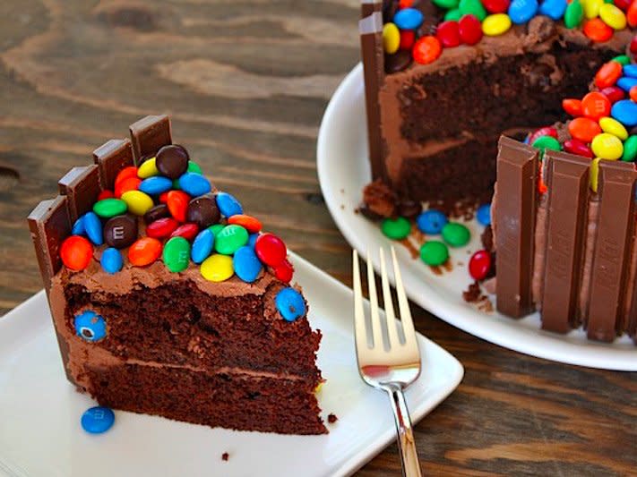 kit kat cake 7