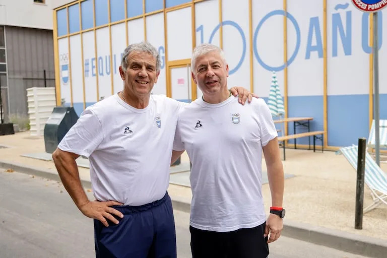 El flamante subsecretario de Deportes, Diógenes de Urquiza, y Carlos Ferrea, jefe de misión argentina en París 2024