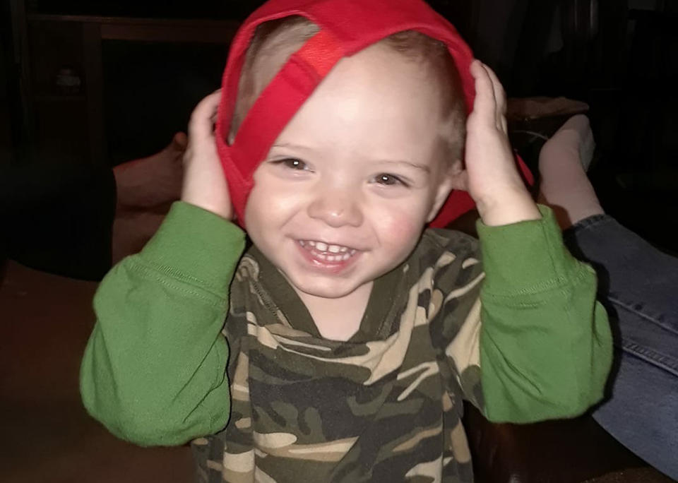 Ohio US family's early Christmas for 2-year-old boy Brody Allen, dying with a rare brain tumour.