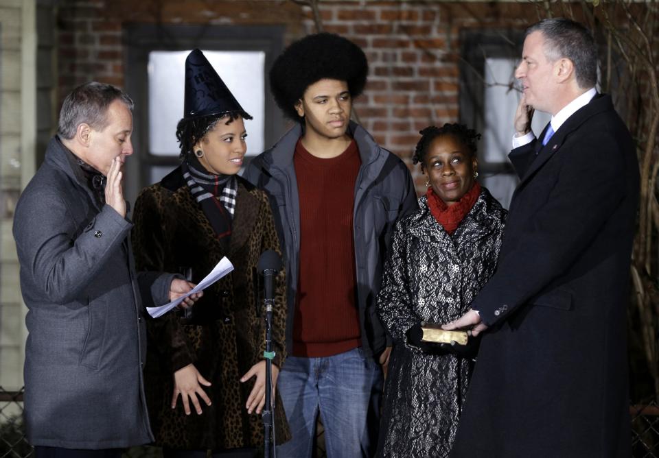 La familia del alcalde de NY Bill de Blasio es un ejemplo de familia multirracial. (Reuters)