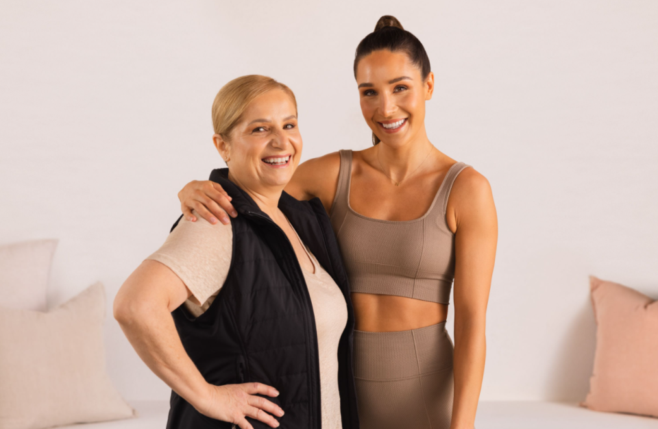 kayla itsines and mum anna