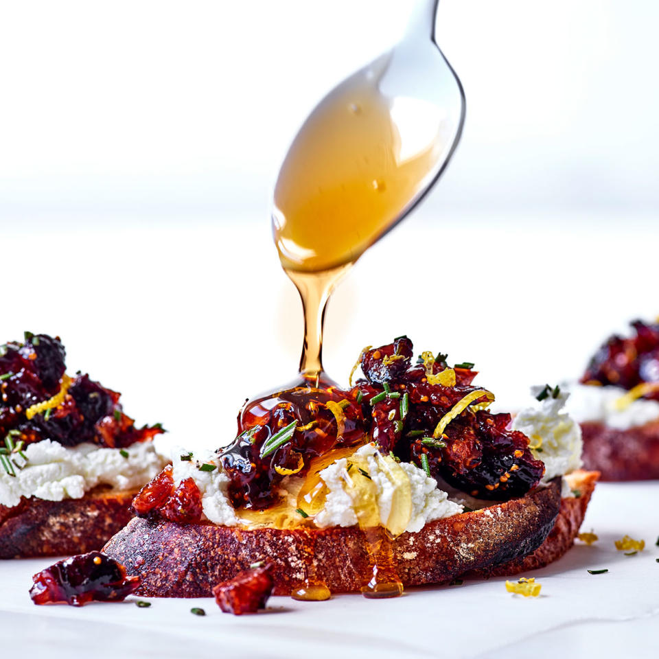 Goat Cheese Crostini with Fig Compote