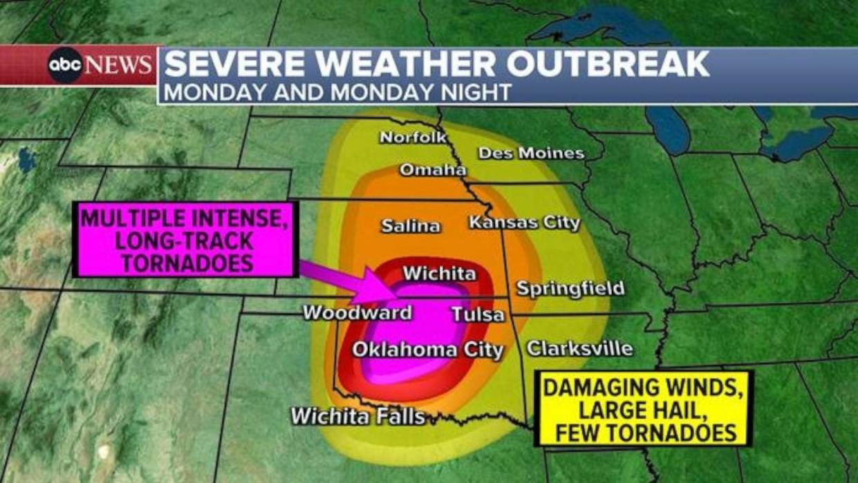 PHOTO: NOAA's Storm Prediction Center in Norman, Oklahoma, issued the highest severe weather risk alert possible, for multiple intense, long-track tornadoes Monday afternoon and evening. (ABC News)