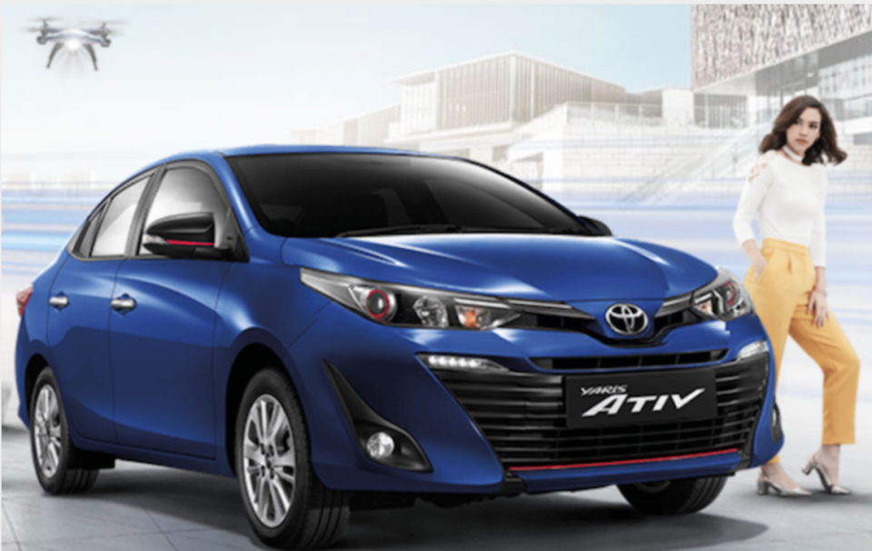 7 氣囊首度出現在台灣的 Toyota Vios 配備裡，不過頂規車型才有這配備。此為泰歸 Yaris ATIV。