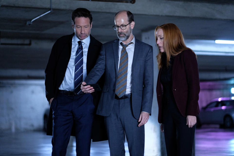 David Duchovny, Brian Huskey, and Gillian Anderson in ‘The Lost Art of Forehead Sweat’ (Photo: Shane Harvey/Fox)