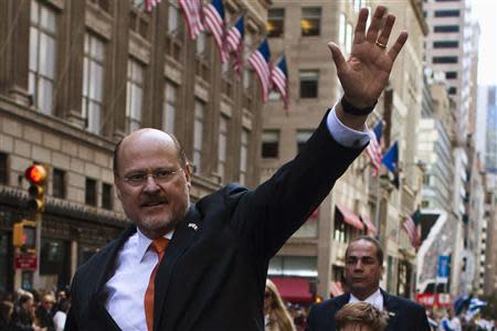 Republican New York City mayoral candidate Joe Lhota waves to people as he attends the 69th Annual Columbus Day Parade in New York, October 14, 2013. REUTERS/Eduardo Munoz