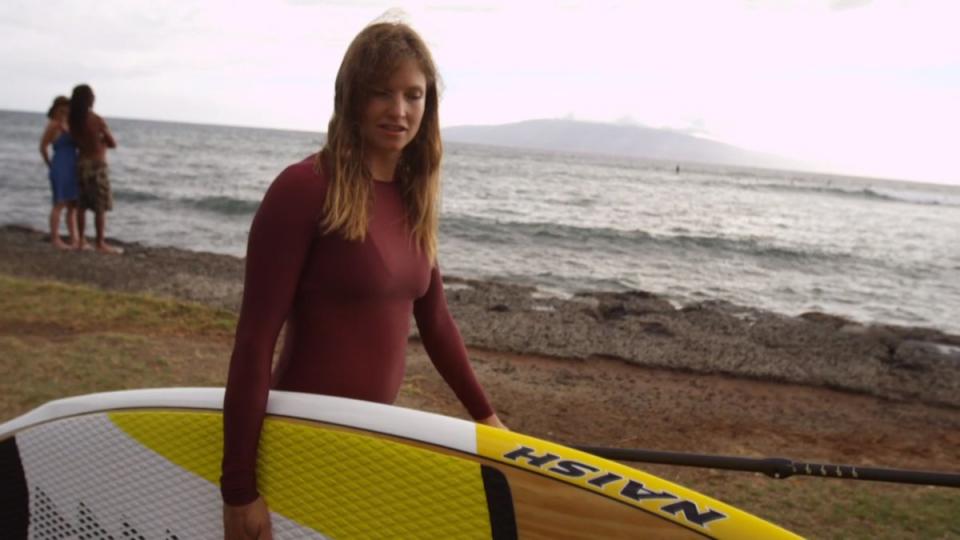 julia mancuso surfing