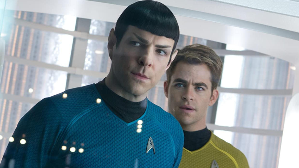  Star Trek 2009 Spock and Kirk. 