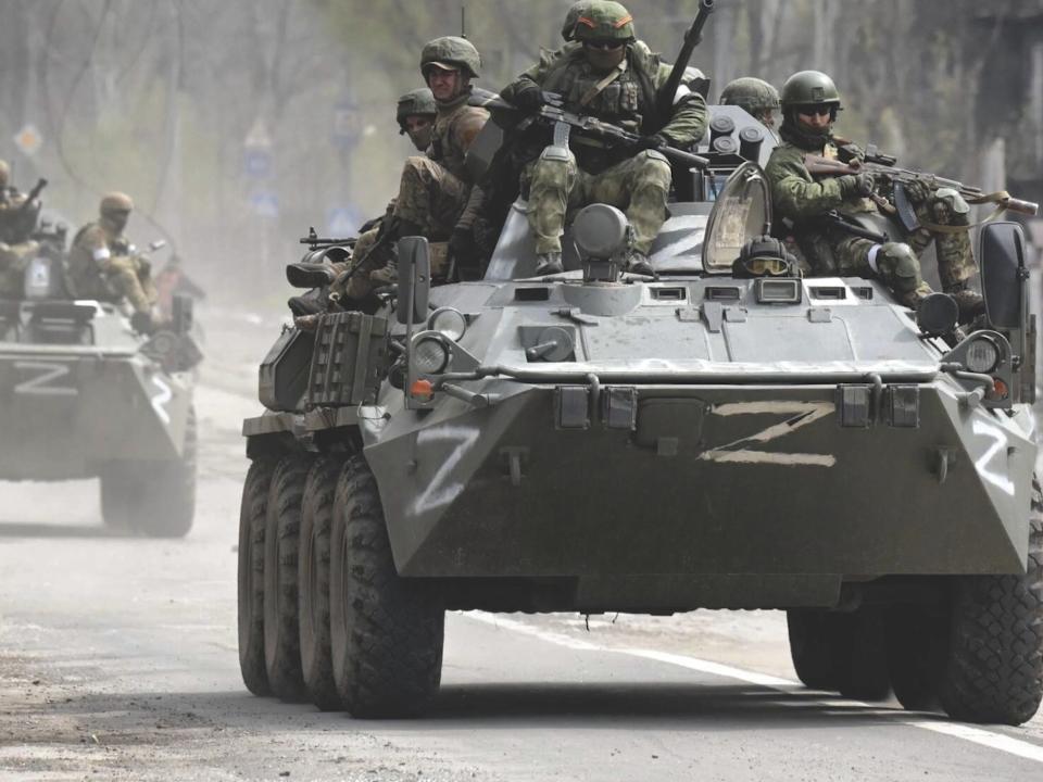 Russian tanks in Ukraine shown in Heroes of the Fatherland Day presentation