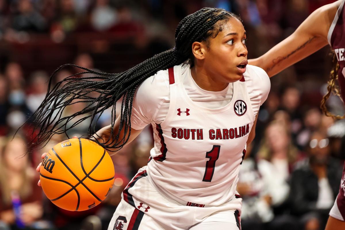 South Carolina women's basketball survives Georgia, wins 68-51 in first ...