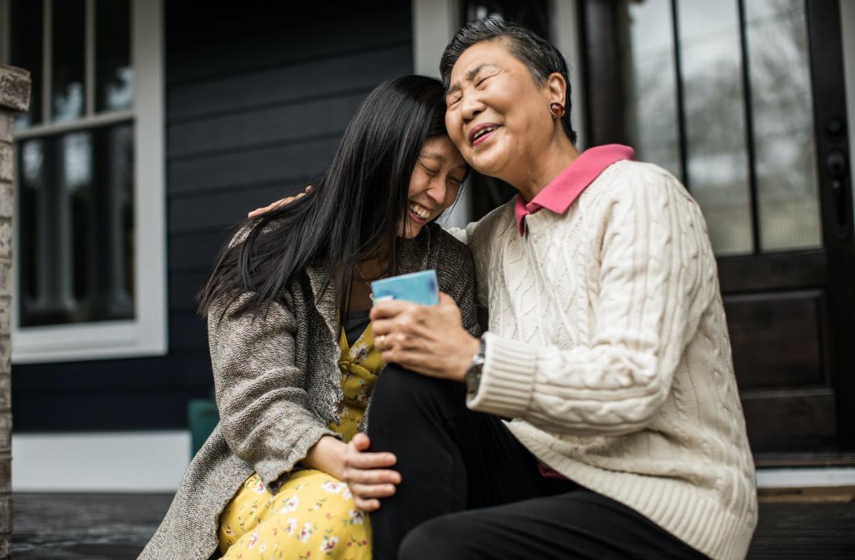 <span class="caption">If you're worried about older loved ones' ability to care for themselves, try starting a conversation with nonjudgmental questions.</span> <span class="attribution"><a class="link " href="https://www.gettyimages.com/detail/photo/adult-woman-and-senior-mother-talking-on-front-royalty-free-image/1209969659?adppopup=true" rel="nofollow noopener" target="_blank" data-ylk="slk:MoMo Productions/DigitalVision via Getty Images;elm:context_link;itc:0;sec:content-canvas">MoMo Productions/DigitalVision via Getty Images</a></span>