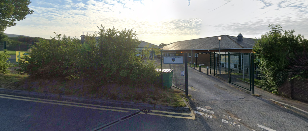 The outbreak happened at Brynaman Primary School in Carmarthenshire. (Google)