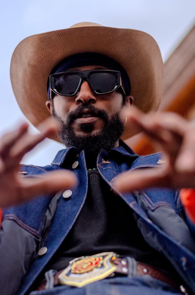 “This is really cool to see Shaboozey being here, Reyna [Roberts] being here and Tanner [Adell] being here,” said Willie Jones of his fellow Black country artists on “Cowboy Carter.” bighassle.com/willie-jones