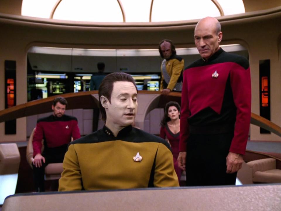 Star Trek with Picard speaking to Data