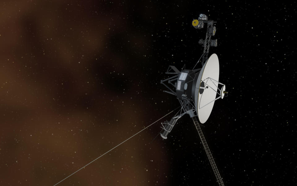 nasa regains contact with voyager 2