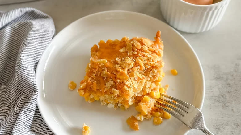 Corn dish with crunchy topping