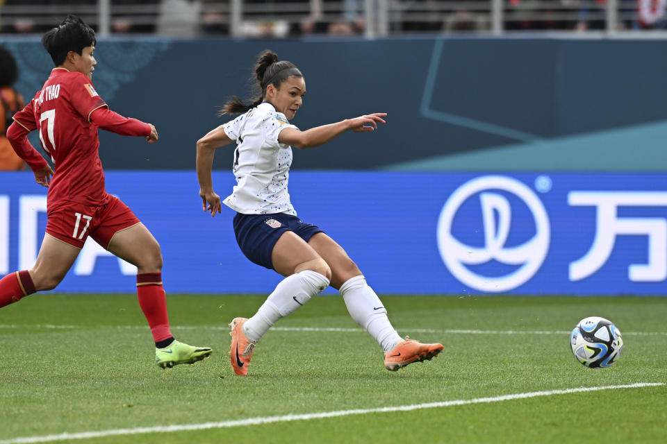 USA' Sophia Smith scores her team's first goal during the Women's World Cup Group E soccer match between USA and Vietnam at Eden Park in Auckland, New Zealand on Saturday, July 22, 2023. (AP Photo/Andrew Cornaga)