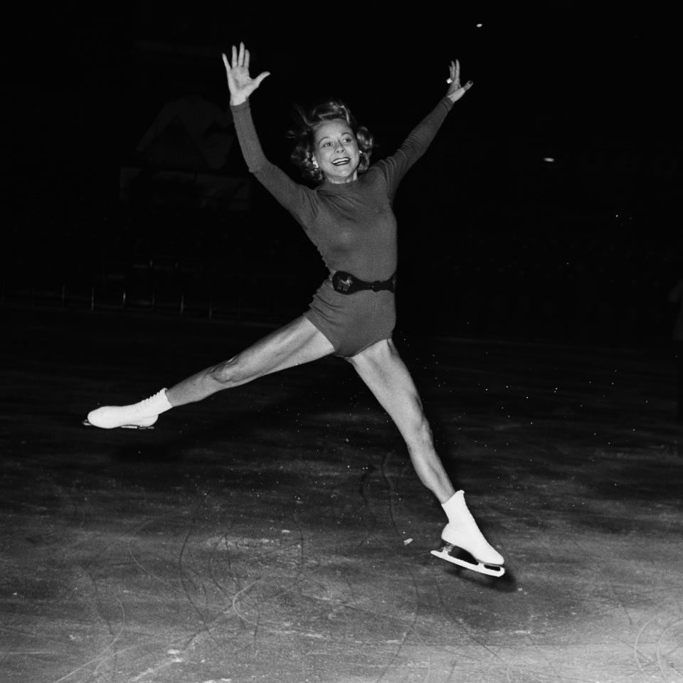 Sonja Henie, Norway: 1928–1936