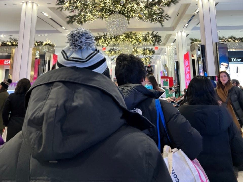 macys crowd