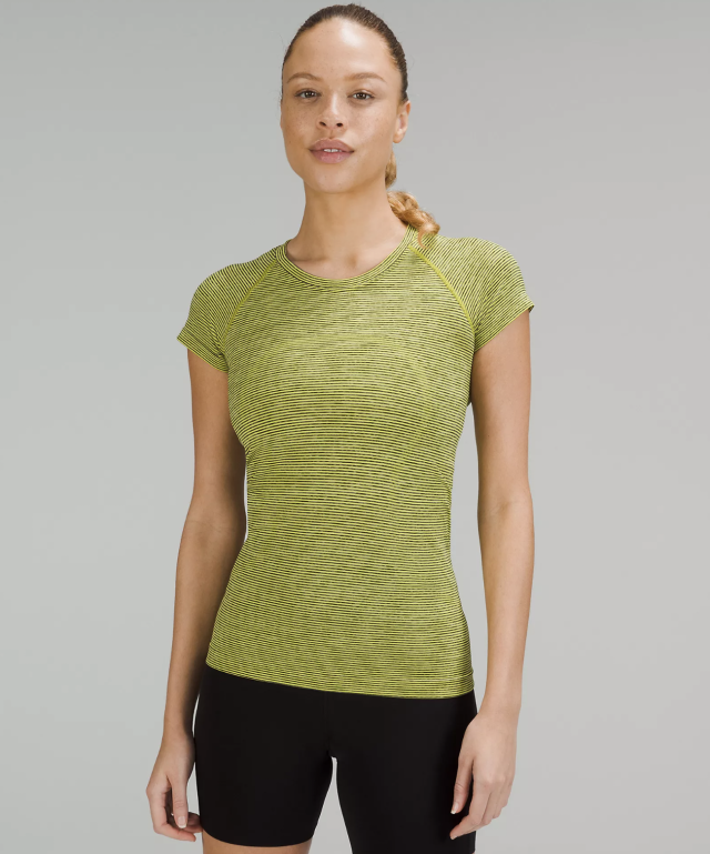 Lululemon Swiftly Tech Short Sleeve Shirt 2.0 - Delicate Mint