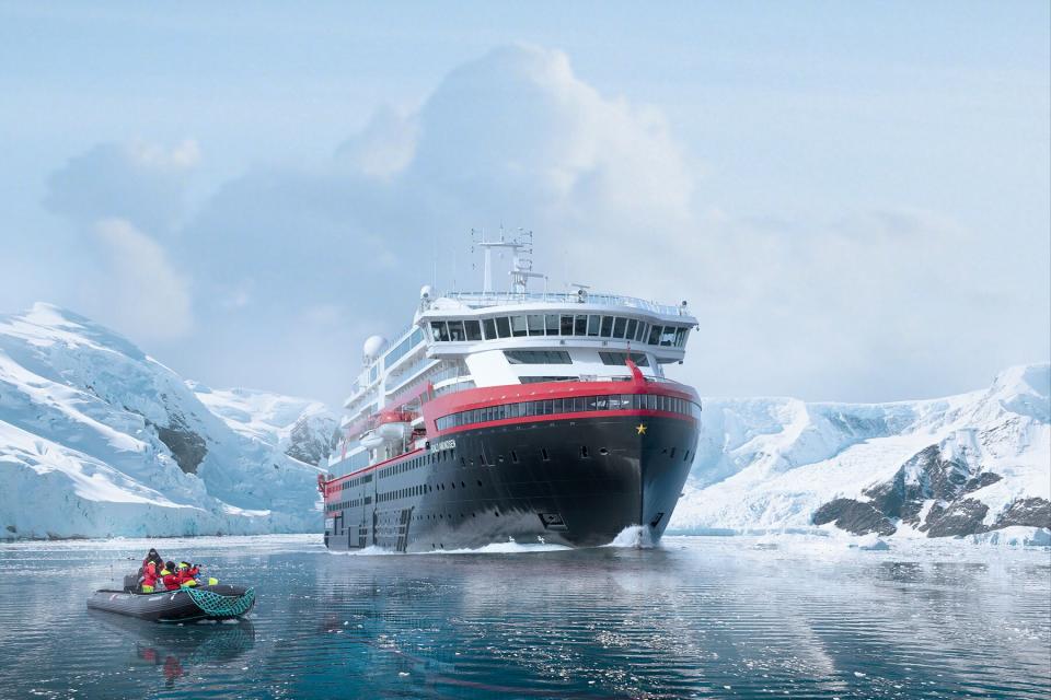 Hurtigruten