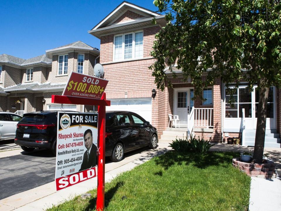 Houses For Sale As Toronto Real Estate Bidding Wars Turn to Buyers' Remorse