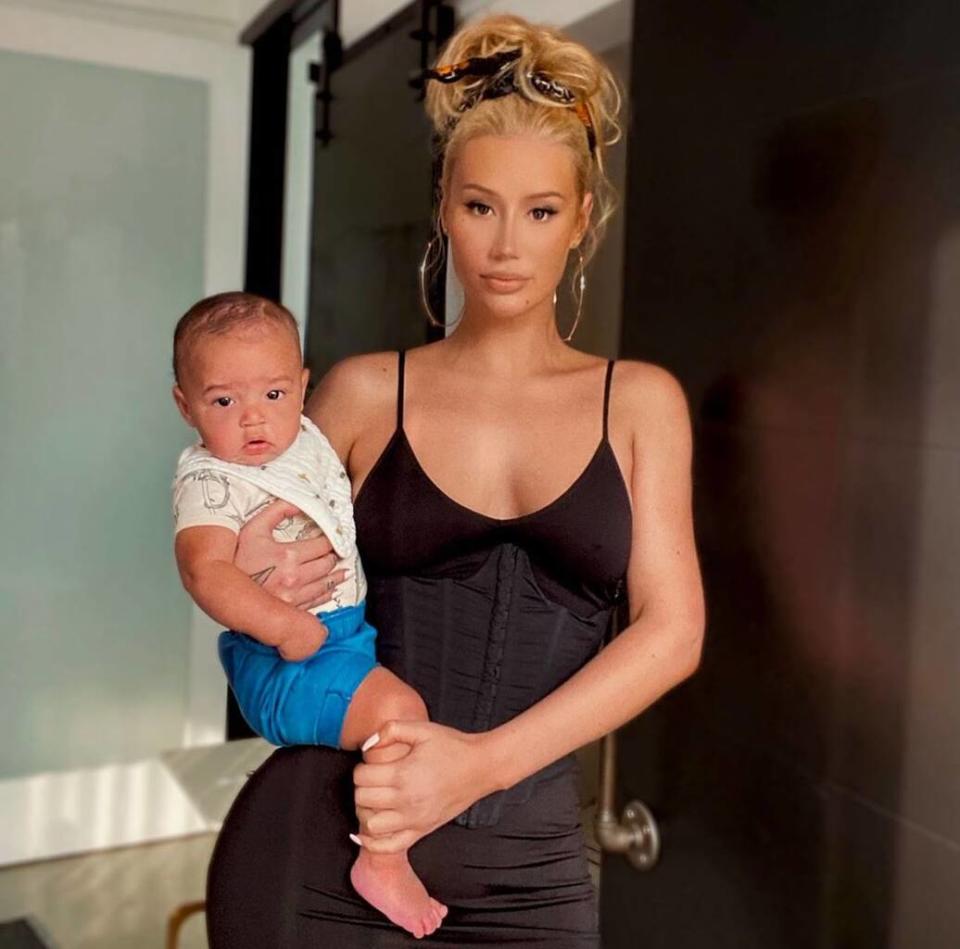 Iggy Azalea, son