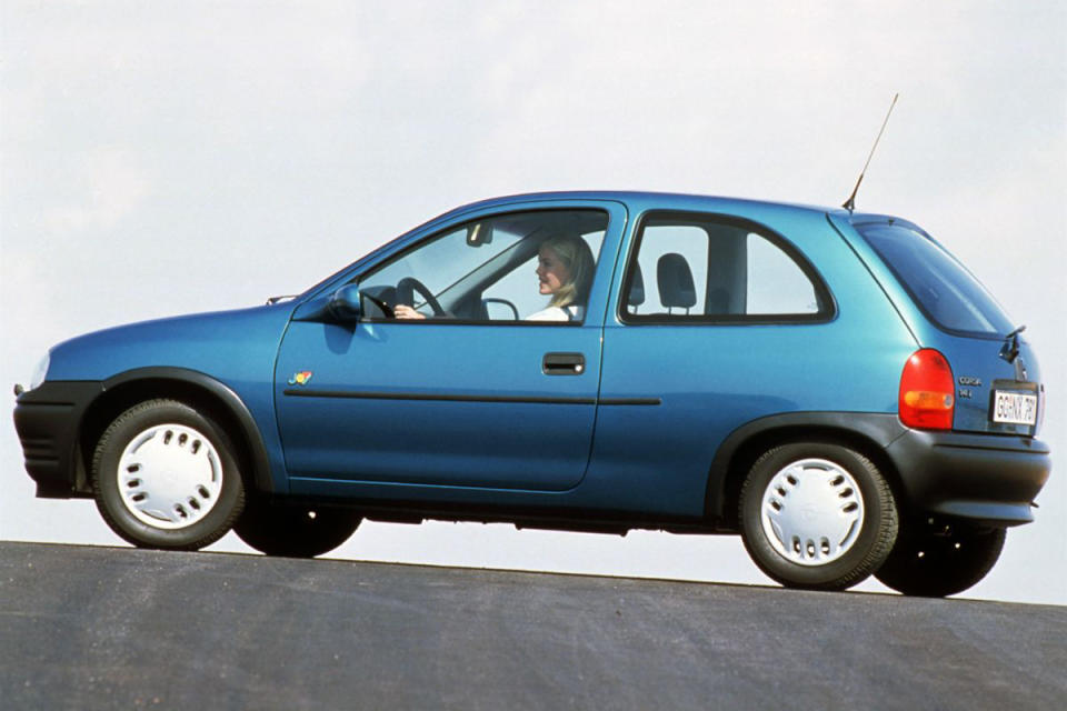 還記得滿街跑的Opel Corsa嗎？當年這可是三門比五門賣得還好的經典範例呢！