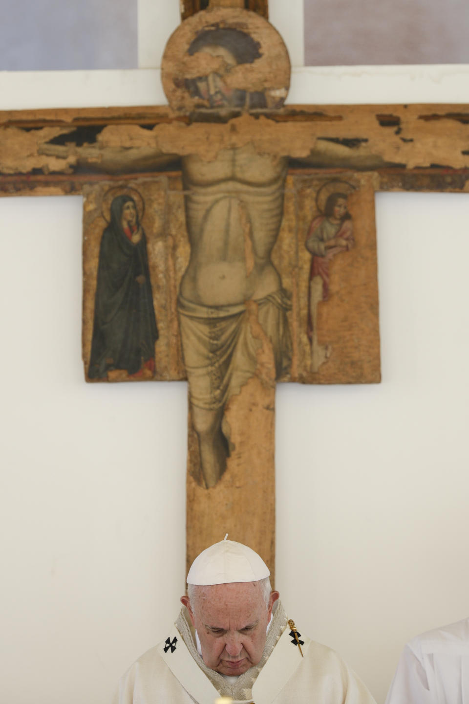 Pope Francis celebrates mass in Camerino, Italy, Sunday, June 16, 2019. The town of Camerino was heavily damaged by the 2016 earthquake that hit the central Italian Marche region. (AP Photo/Gregorio Borgia)