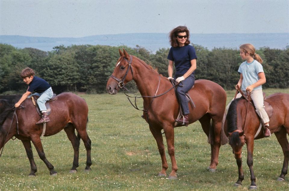 Jacqueline Kennedy, Caroline Kennedy, John F. Kennedy Jr.