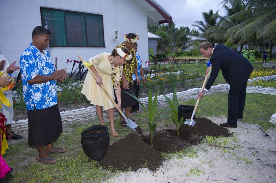 Duke and Duchess of Cambridge plant coconut trees in Tuvalu