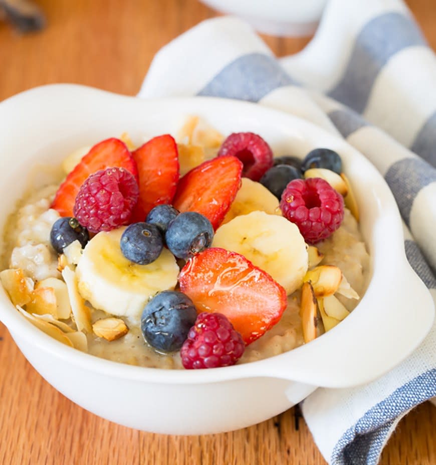 Slow-Cooker Oatmeal from A Spicy Perspective