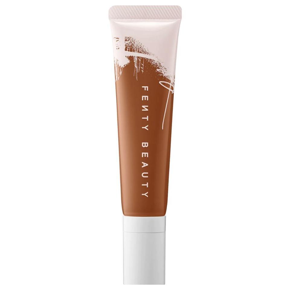 5) Pro Filt’r Hydrating Longwear Foundation