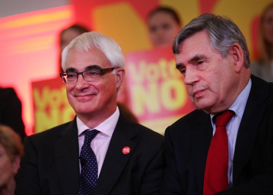 Alastair Darling with close ally Gordon Brown at a Better Together campaign rally in 2014 (Getty)