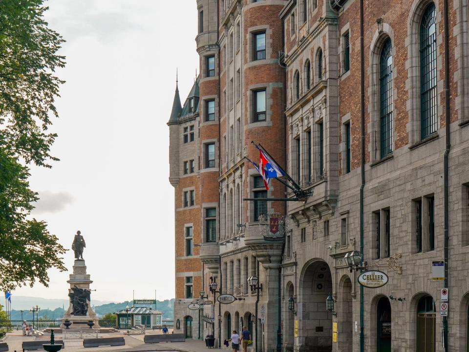 Streets near Fairmont in Quebec City