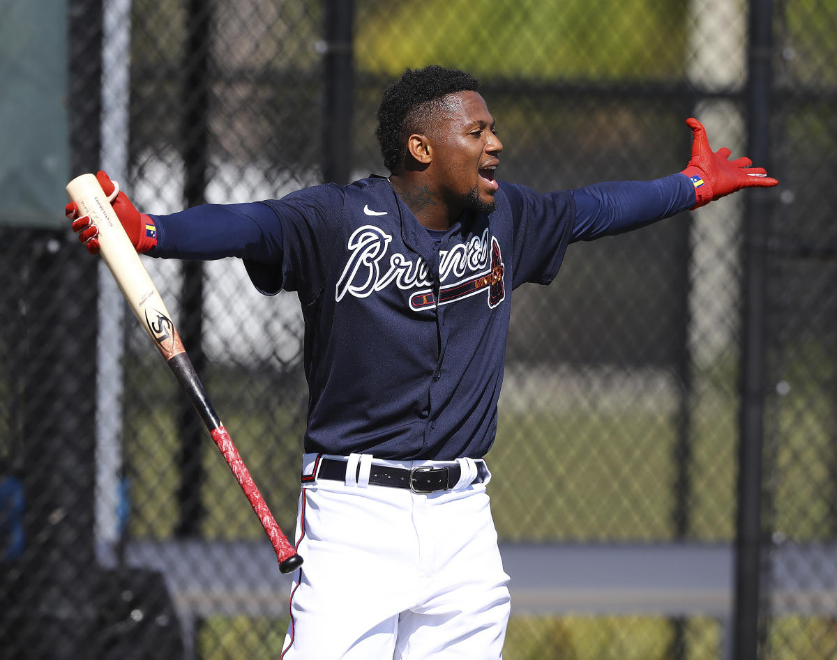 Acuña, Freeman power Braves past Twins