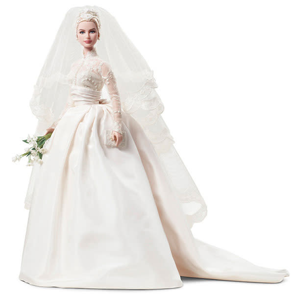 2011: Grace Kelly Bride Barbie