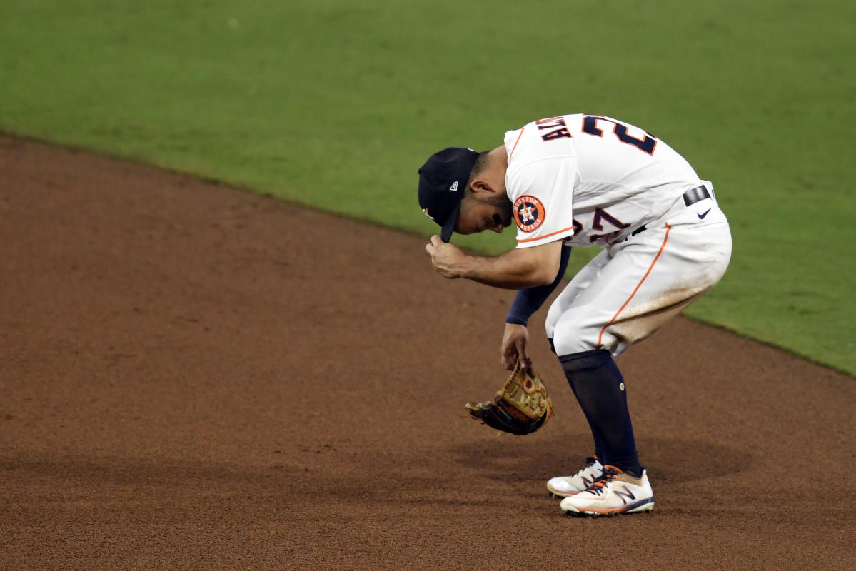 Jose Altuve and the yips: A temporary loss of confidence for the Astros star