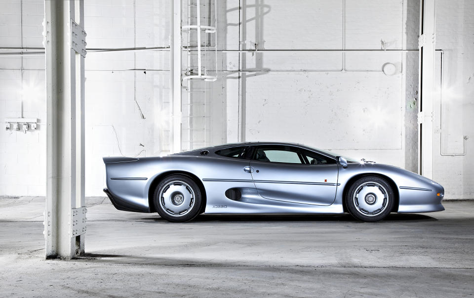 1992-1994 Jaguar XJ220