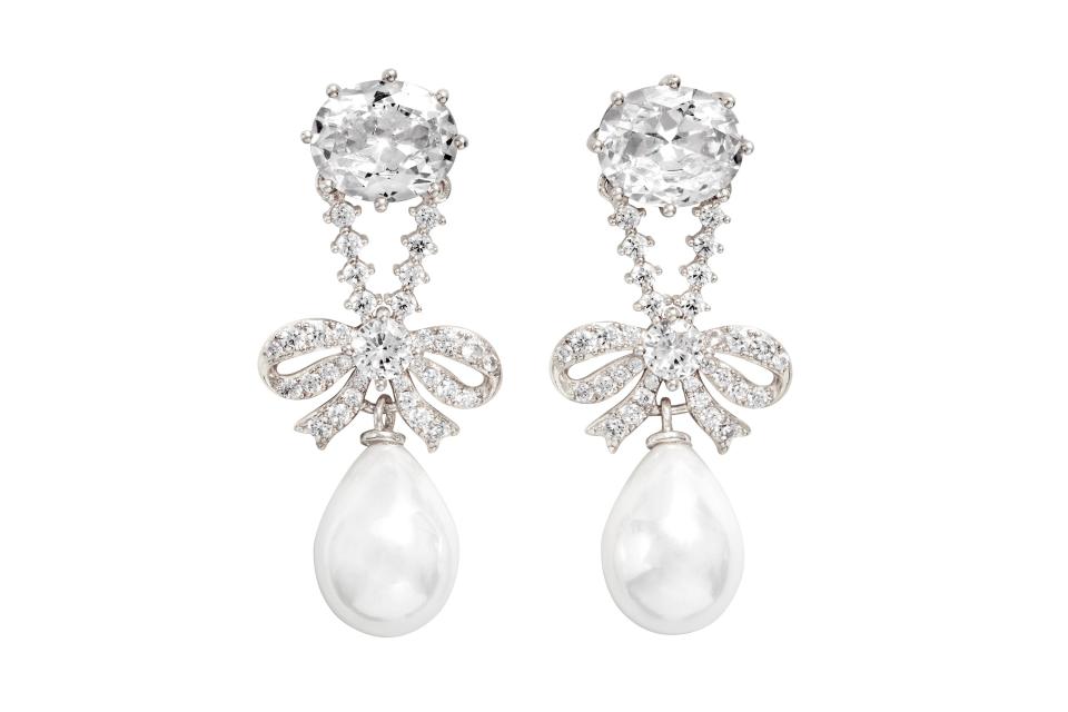 These elegant pearl drop earrings are sure to make you feel like royalty in your own home.