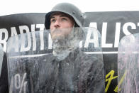 <p>A member of a group called the Traditionalist Worker Party participates in a “White Lives Matter” rally in Shelbyville, Tenn., Oct. 28, 2017. (Photo: Stephanie Keith/Reuters) </p>